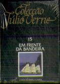 Em Frente da Bandeira