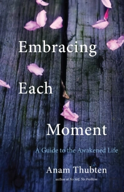 Bertrand.pt - Embracing Each Moment