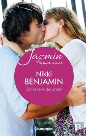 En Brazos Del Amor