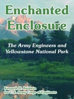 Bertrand.pt - Enchanted Enclosure