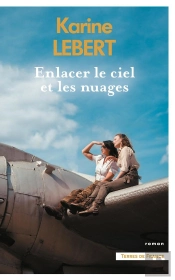 Enlacer Le Ciel Et Les Nuages