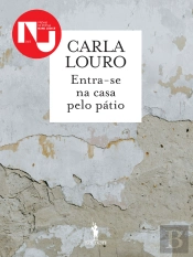 Entra-se na Casa pelo Pátio