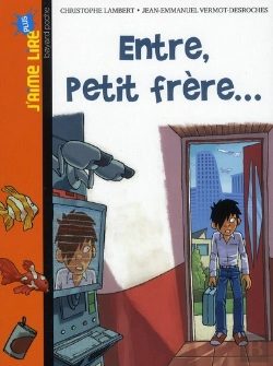 Bertrand.pt - Entre Petit Frère...