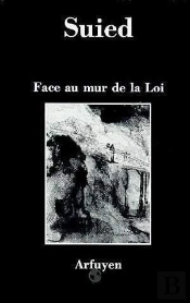 Face Au Mur De La Loi