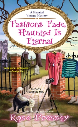 Bertrand.pt - Fashions Fade, Haunted Is Eternal
