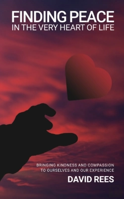 Bertrand.pt - Finding Peace In The Very Heart Of Life