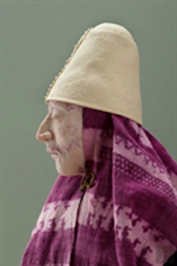 Bertrand.pt - Francis Upritchard
