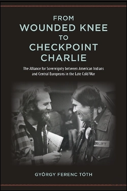 Bertrand.pt - From Wounded Knee To Checkpoint Charlie