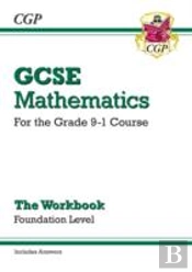 Gcse Maths Workbook: Foundation (Includes Answers)