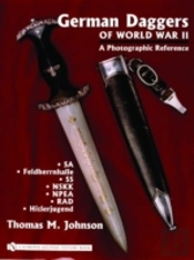 German Daggers Of  World War Ii - A Photographic Reference