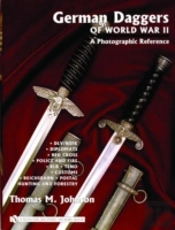 German Daggers Of  World War Ii - A Photographic Reference