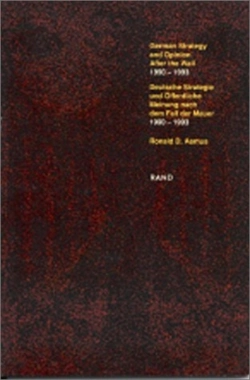 Bertrand.pt - German Strategy And Opinion After The Wall 1990-1993