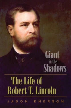 Bertrand.pt - Giant In The Shadows