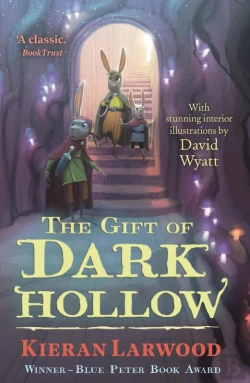 Bertrand.pt - Gift Of Dark Hollow