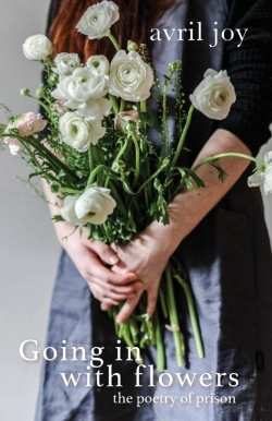 Bertrand.pt - Going In With Flowers