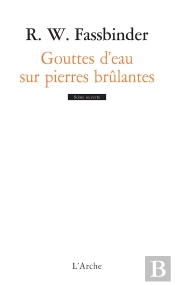 Goûttes D'Eau Sur Pierres Brûlantes