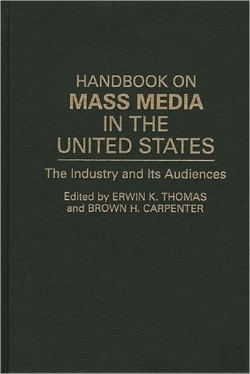 Bertrand.pt - Handbook On Mass Media In The United States