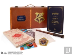 Bertrand.pt - Harry Potter: Hogwarts Trunk Collectible Set