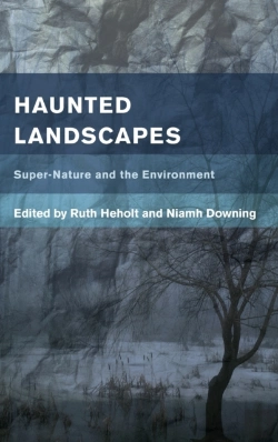 Bertrand.pt - Haunted Landscapes