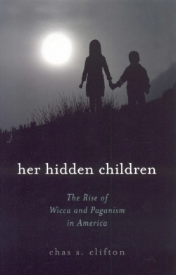 Bertrand.pt - Her Hidden Children