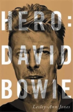 Bertrand.pt - Hero: David Bowie