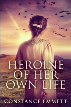Bertrand.pt - Heroine Of Her Own Life