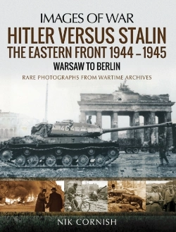 Bertrand.pt - Hitler Versus Stalin