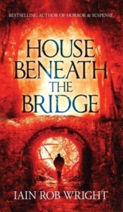 Bertrand.pt - House Beneath The Bridge
