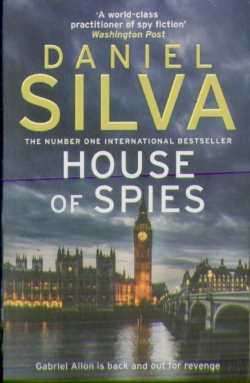 Bertrand.pt - House Of Spies