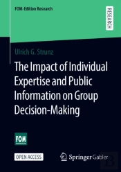 Impact Of Individual Expertise And Public Information On Group Decision-Making