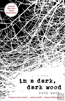 Bertrand.pt - In A Dark, Dark Wood