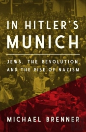 In Hitler'S Munich