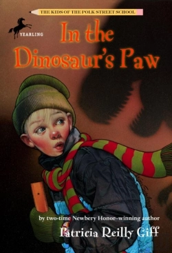 Bertrand.pt - In The Dinosaur'S Paw