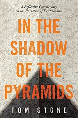 Bertrand.pt - In The Shadow Of The Pyramids: A Reflect