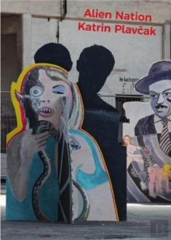 Bertrand.pt - Katrin Plavcak: Alien Nation