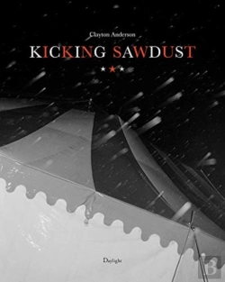 Bertrand.pt - Kicking Sawdust