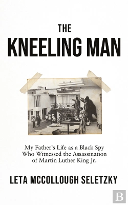 Bertrand.pt - Kneeling Man