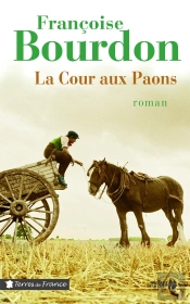 La Cour Aux Paons