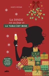 La Dinde Est Au Four Et La Table Est Mise