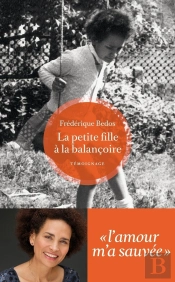 La Petite Fille À La Balançoire