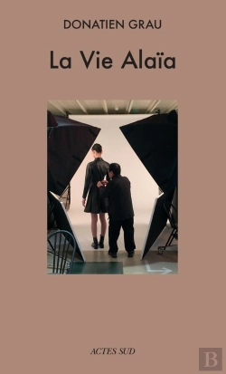 Bertrand.pt - La Vie Alaïa