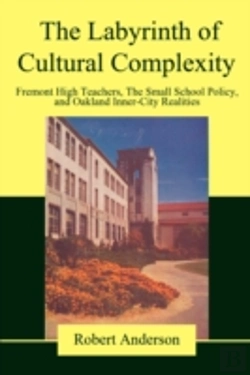 Bertrand.pt - Labyrinth Of Cultural Complexity