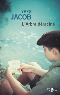 Bertrand.pt - L'Arbre Déraciné