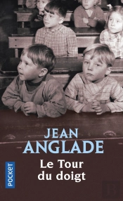 Le Tour Du Doigt
