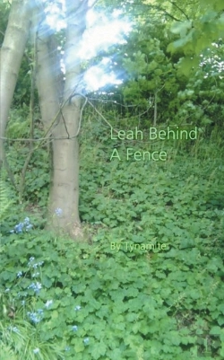 Bertrand.pt - Leah Behind A Fence