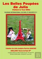 Les Belles Poupees De Julia Visitent La Tour Eiffel