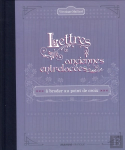 Bertrand.pt - Lettres Anciennes Entrelacées ; À Broder Au Point De Croix