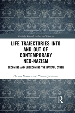 Bertrand.pt - Life Trajectories Into And Out Of Contemporary Neo-Nazism