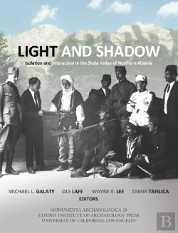 Bertrand.pt - Light And Shadow