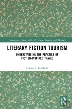 Bertrand.pt - Literary Fiction Tourism
